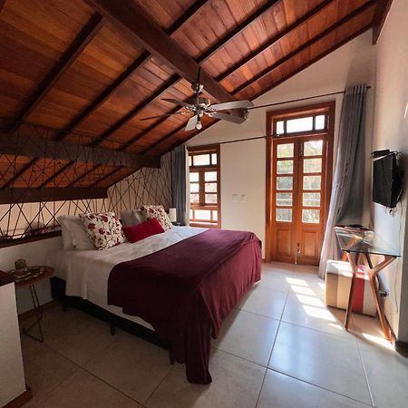 Villa Rica Pousada Brumadinho Exterior foto